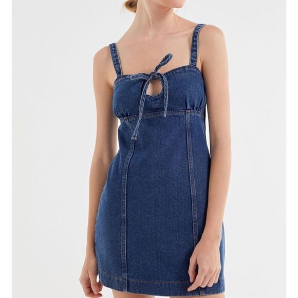 Urban Outfitters | UO Kia Denim Cutout Mini Dress | 8 - Picture 4 of 7